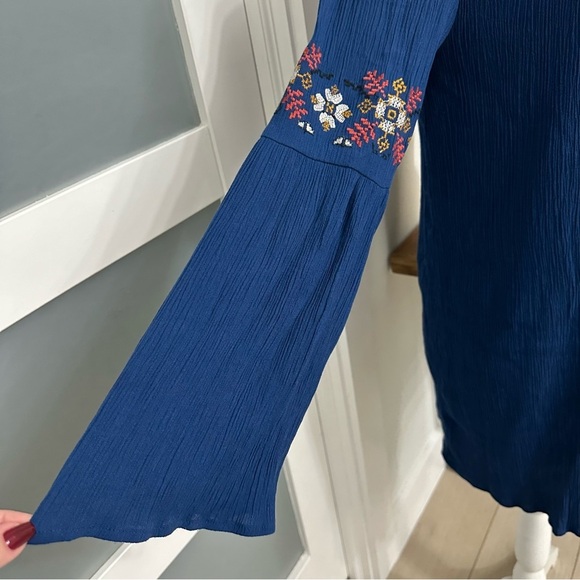 Blue Rain Crinkly Rayon Blend Dress Long Sleeves Embroidered Blue SZ Small Boho - Picture 3 of 9